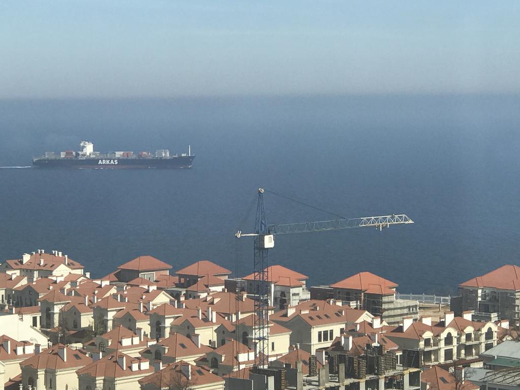 أوديسا Apartment Henuezka 5 المظهر الخارجي الصورة