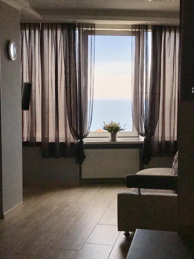 أوديسا Apartment Henuezka 5 المظهر الخارجي الصورة